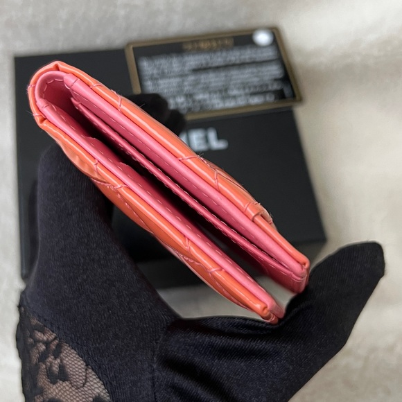 Auth Chanel Coral Pink Patent Leather Bi-Fold Card Case w/ Silver Hardware - Picture 12 of 13